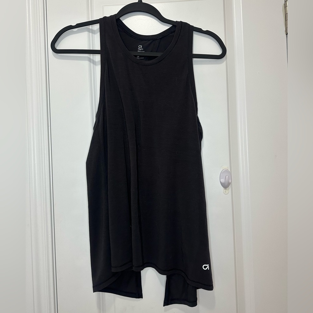 GAP fit Black workout Tank Top